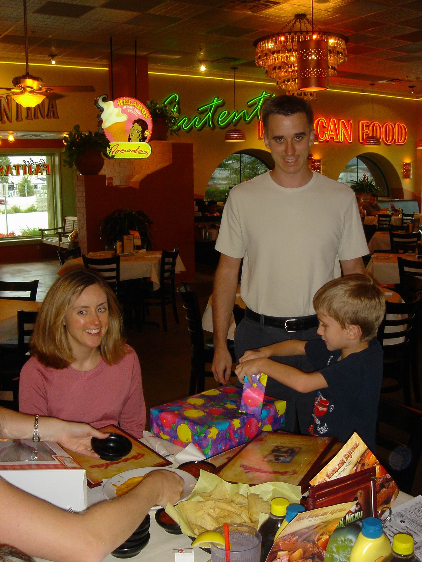 2004-10-04 17-54-29.JPG